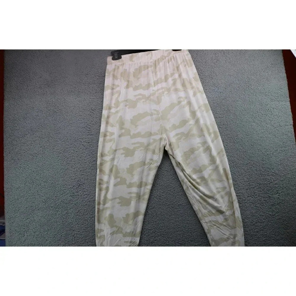 Women's Old Navy Light Camouflage Pajama Bottoms-Size Small - Picture 5 of 5